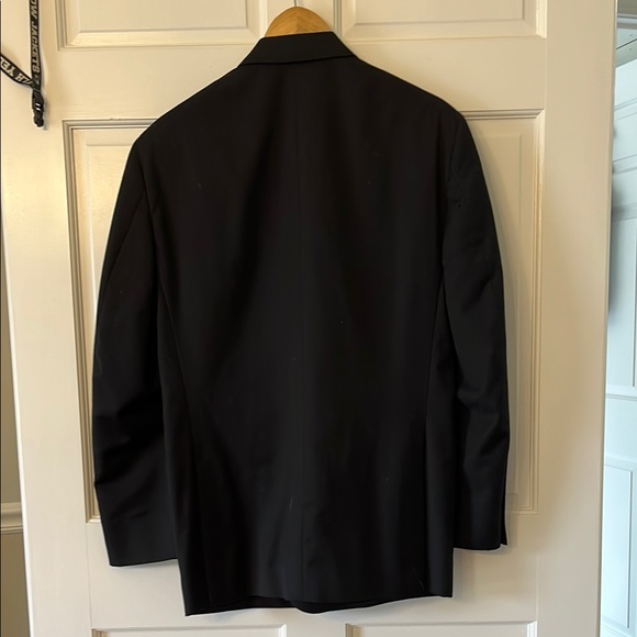 Black Classic Two-Button Suit Jacket - Picture 5 of 8